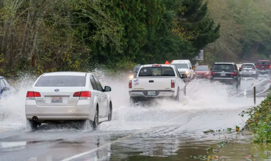 Western Washington Soaked by Powerful Pacific Storm as Heavy Rain Triggers Flood Concerns