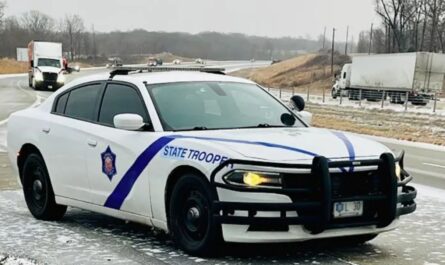 Arkansas Crash Kills 23-Year-Old, Injures Basketball Coach and Two Teen Players